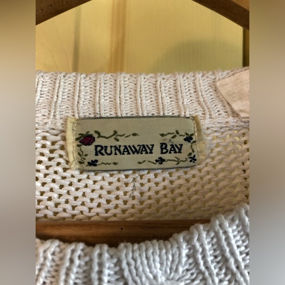 Oversized Embroidered White Knit Sweater, Runaway Bay, Medium - Picture 3 of 6